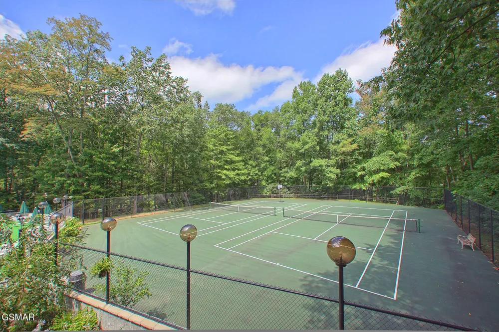 1228 Ski Mountain Road #C1 Gatlinburg, TN 37738