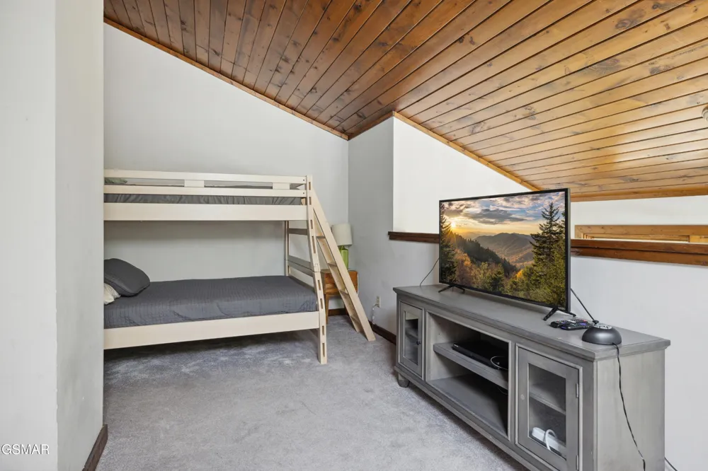 1228 Ski Mountain Road #C1 Gatlinburg, TN 37738