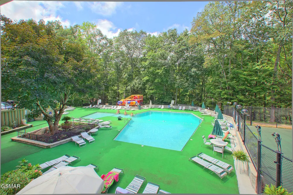 1228 Ski Mountain Road #C1 Gatlinburg, TN 37738