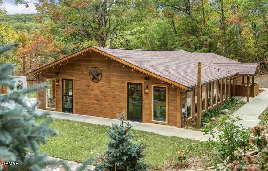 1163 Pine Mountain Road Sevierville, TN 37862