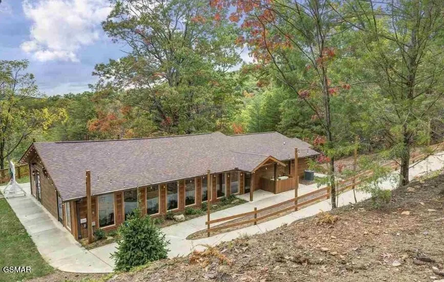 1163 Pine Mountain Road Sevierville, TN 37862