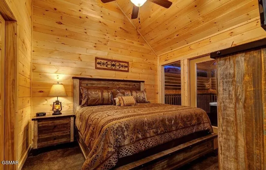 1163 Pine Mountain Road Sevierville, TN 37862