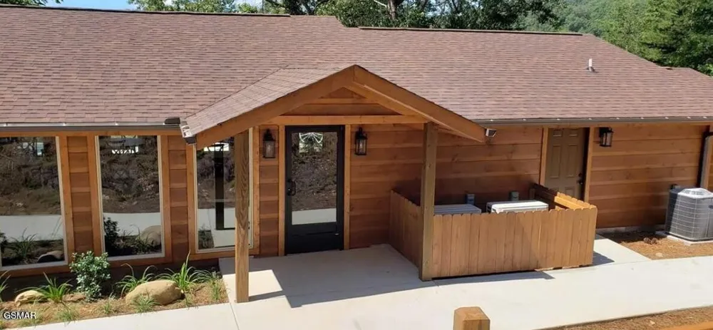 1163 Pine Mountain Road Sevierville, TN 37862