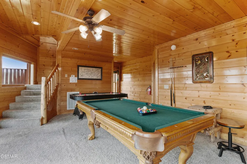 2326 Top Of The World Drive Sevierville, TN 37876