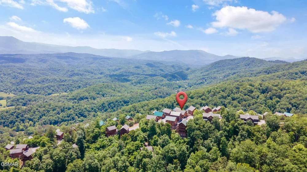 2326 Top Of The World Drive Sevierville, TN 37876