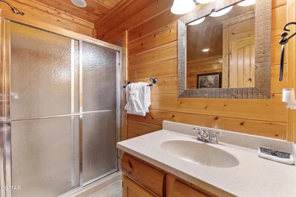 2326 Top Of The World Drive Sevierville, TN 37876