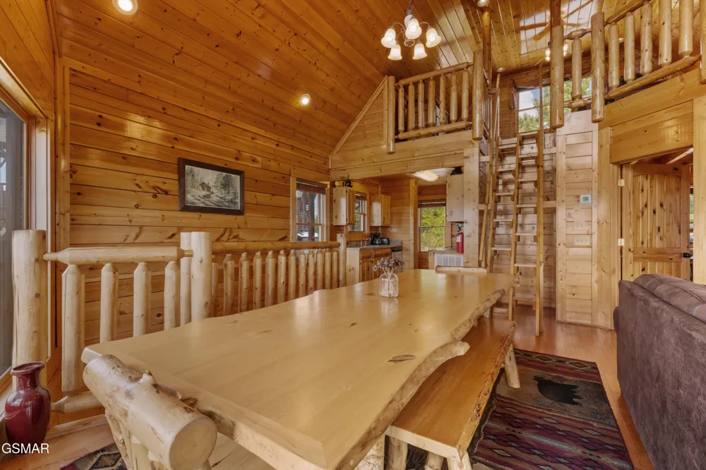 2326 Top Of The World Drive Sevierville, TN 37876