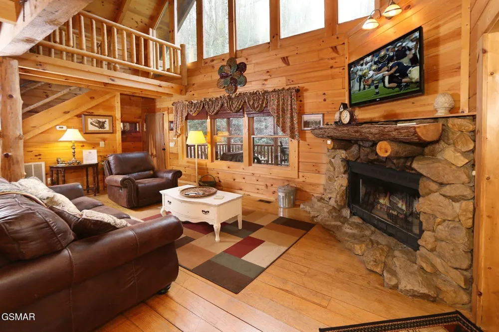 3030 Brothers Way Sevierville, TN 37876
