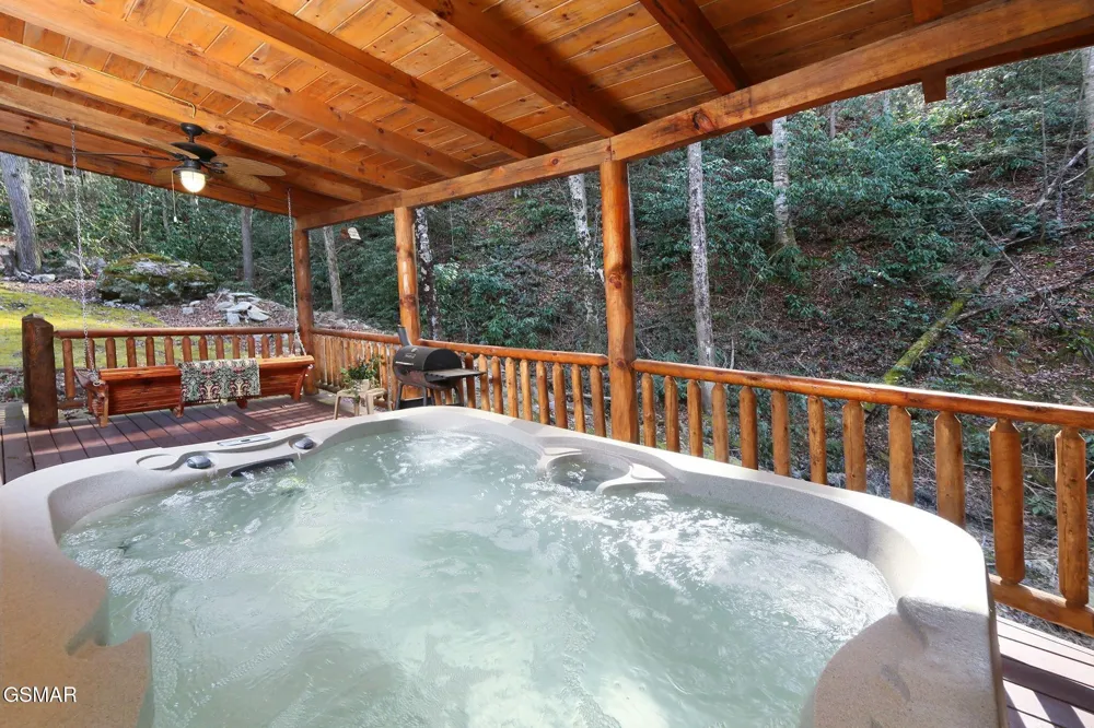 3030 Brothers Way Sevierville, TN 37876