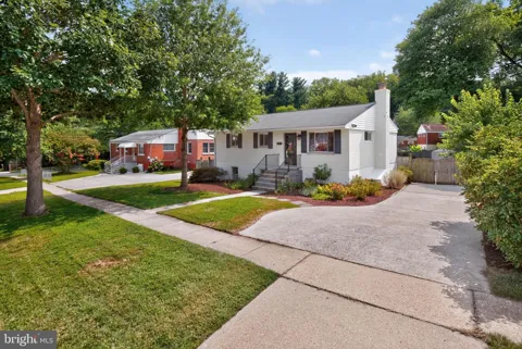 11302 SCHUYLKILL ROAD