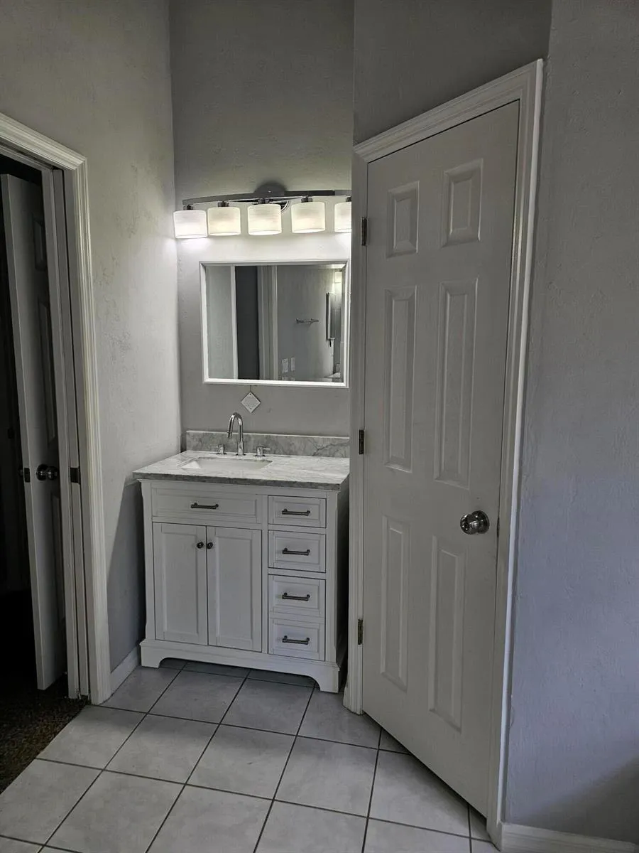 11444 NW 18th Lane Gainesville, FL 32606