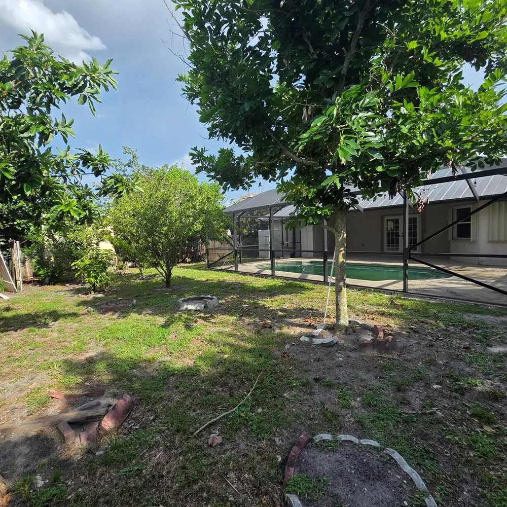 981 SW McCracken Avenue Port St. Lucie, FL 34953