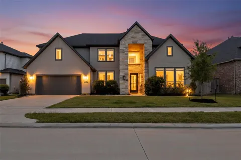 21623 Cabramatta Field Drive