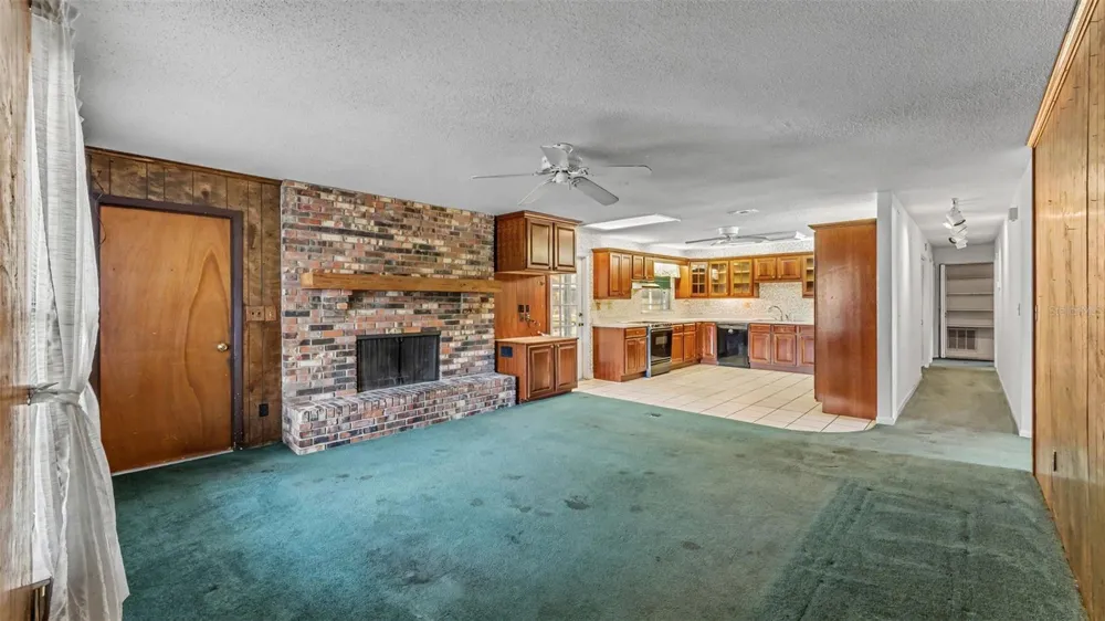 1722 DOOLEY LANE Lakeland, FL 33813
