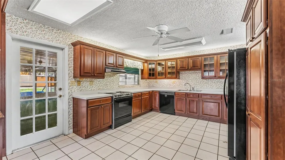 1722 DOOLEY LANE Lakeland, FL 33813