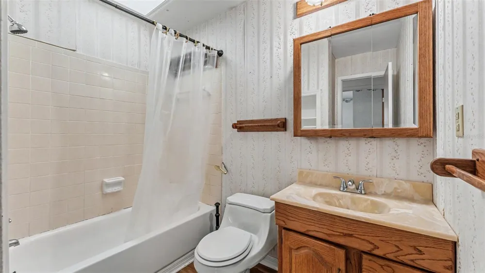 1722 DOOLEY LANE Lakeland, FL 33813