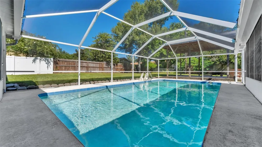 1722 DOOLEY LANE Lakeland, FL 33813
