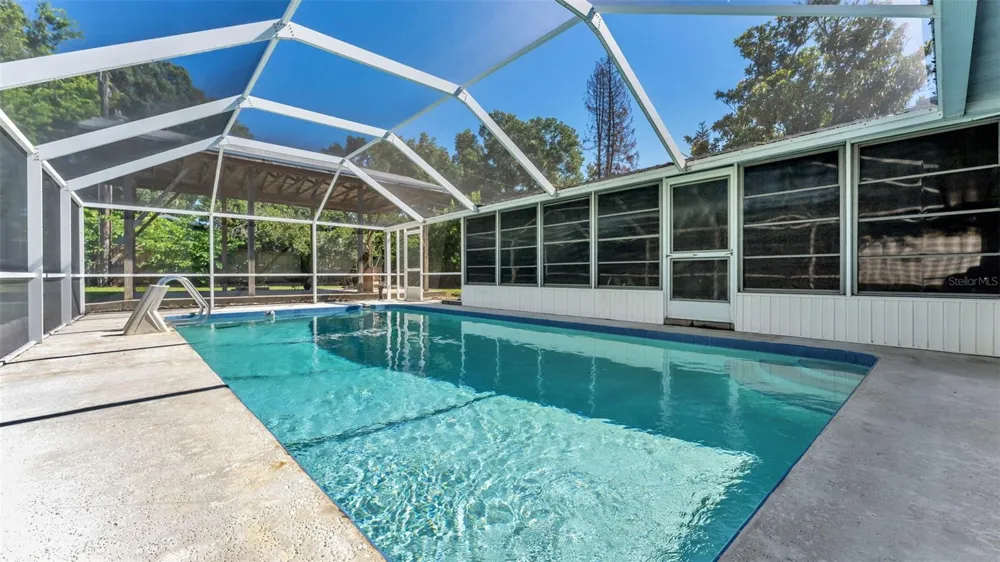 1722 DOOLEY LANE Lakeland, FL 33813