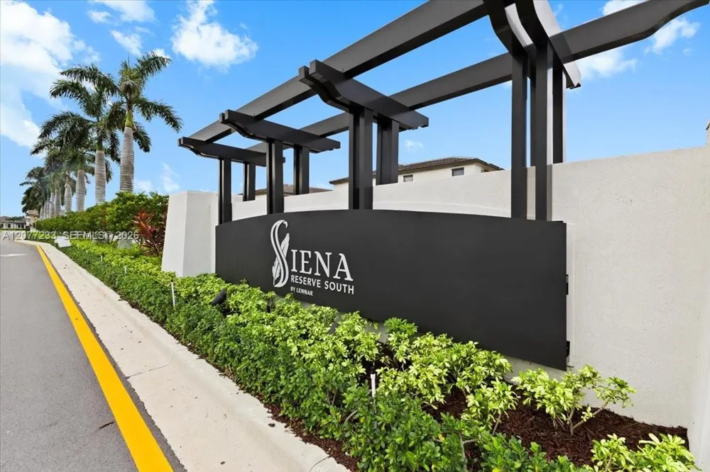 23210 SW 133rd Ct Miami, FL 33032