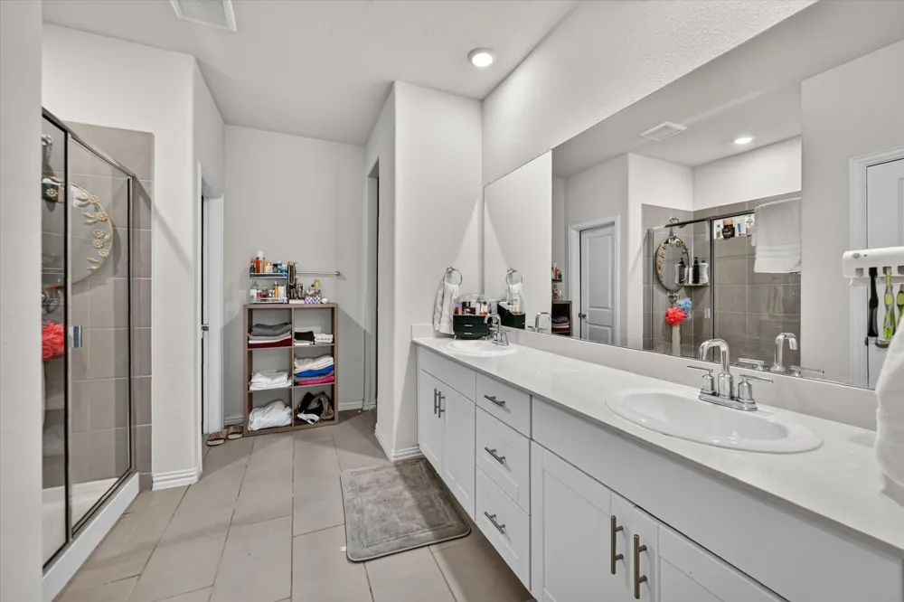 447 Crystal Clear Lane Princeton, TX 75407