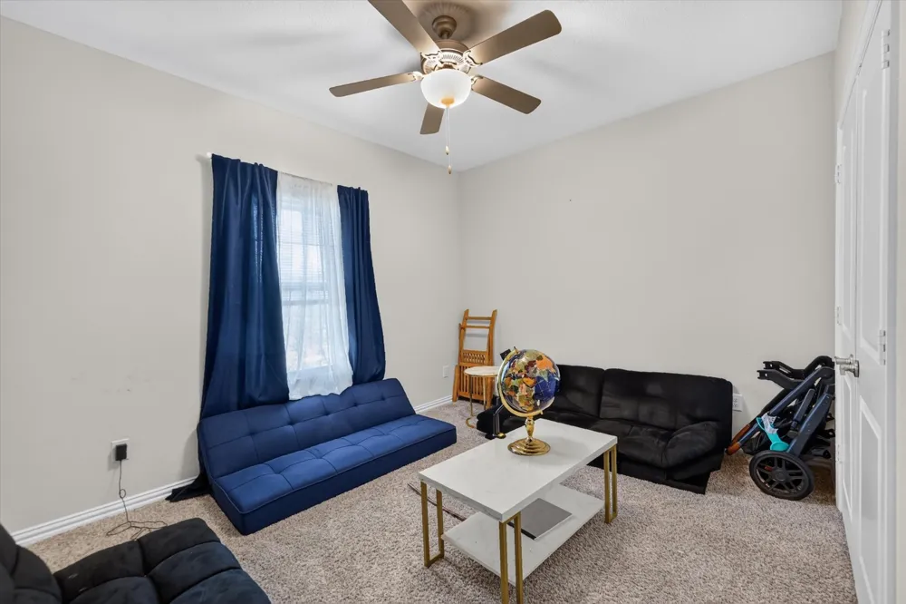 447 Crystal Clear Lane Princeton, TX 75407