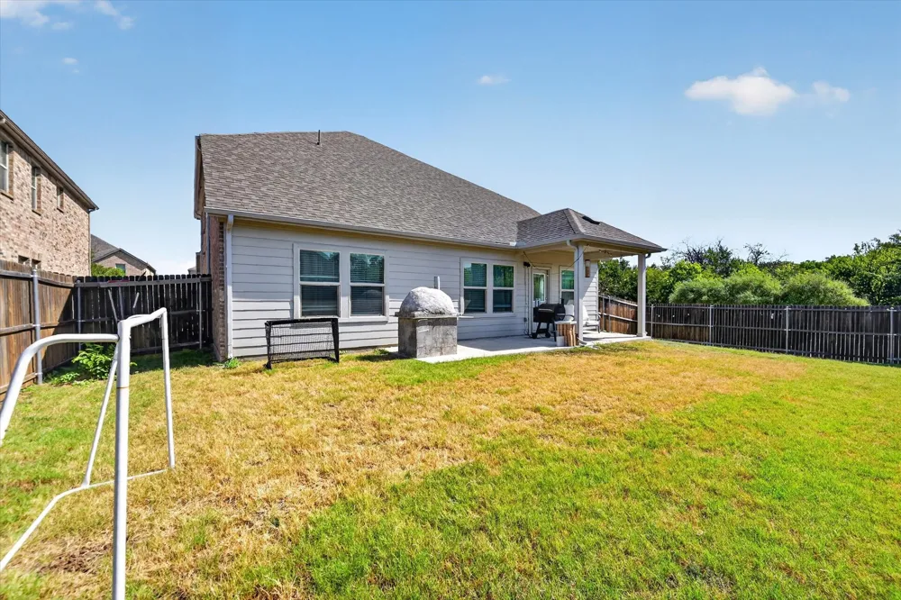447 Crystal Clear Lane Princeton, TX 75407