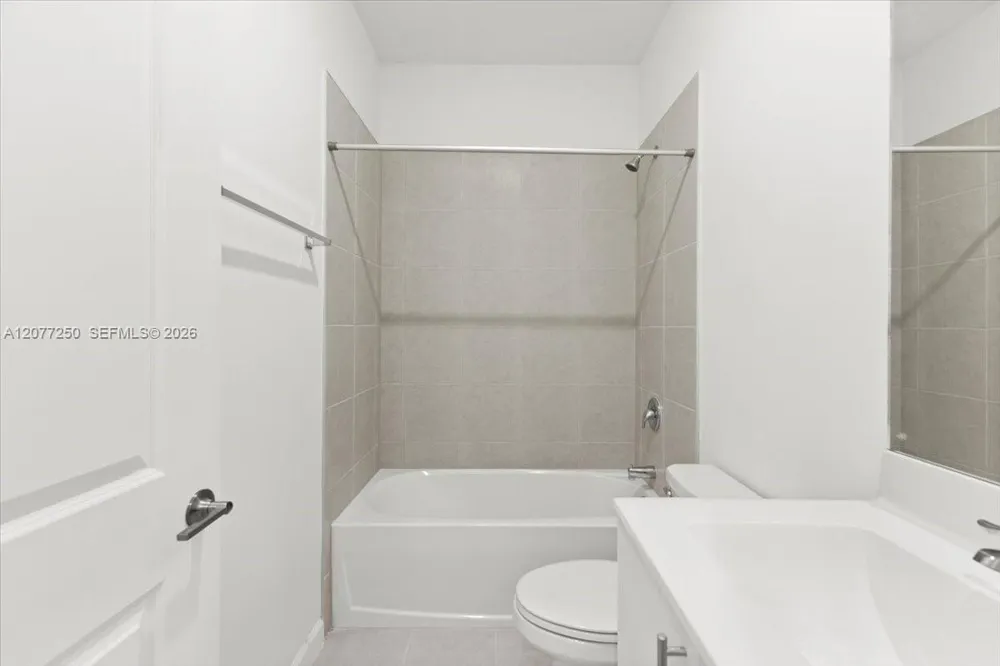 35670 SW 178 Ct Miami, FL 33034