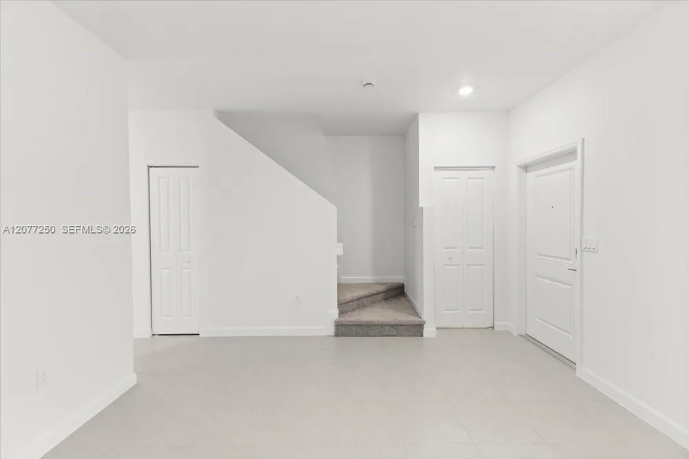 35670 SW 178 Ct Miami, FL 33034