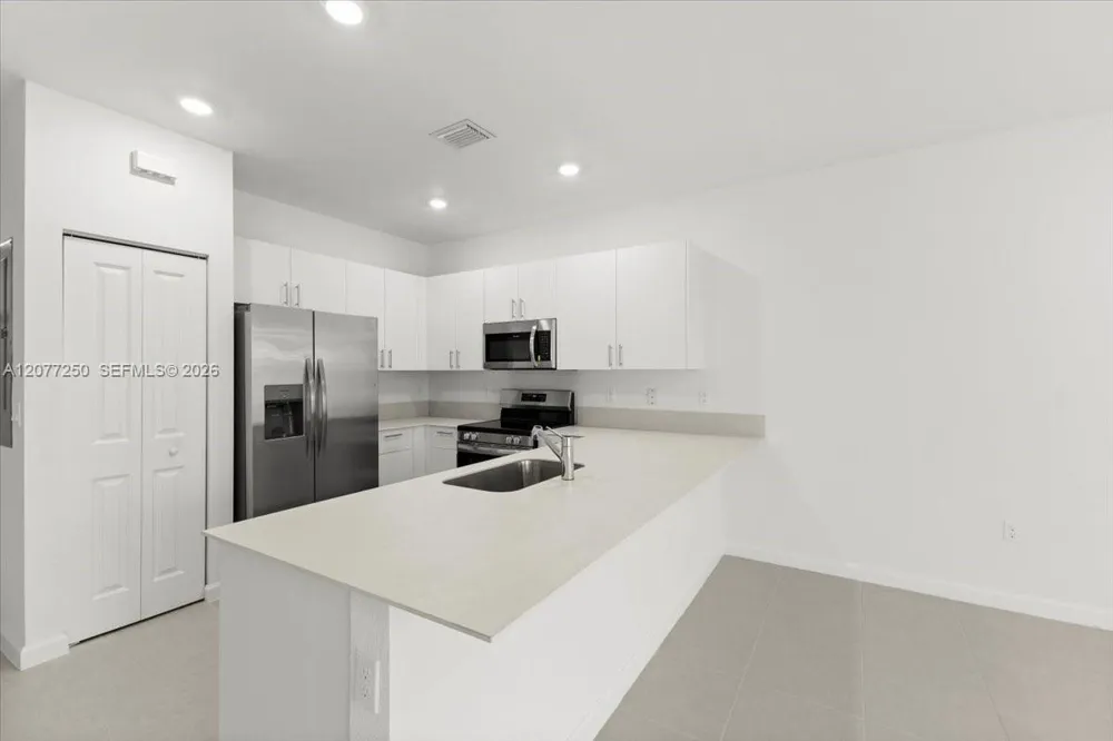 35670 SW 178 Ct Miami, FL 33034