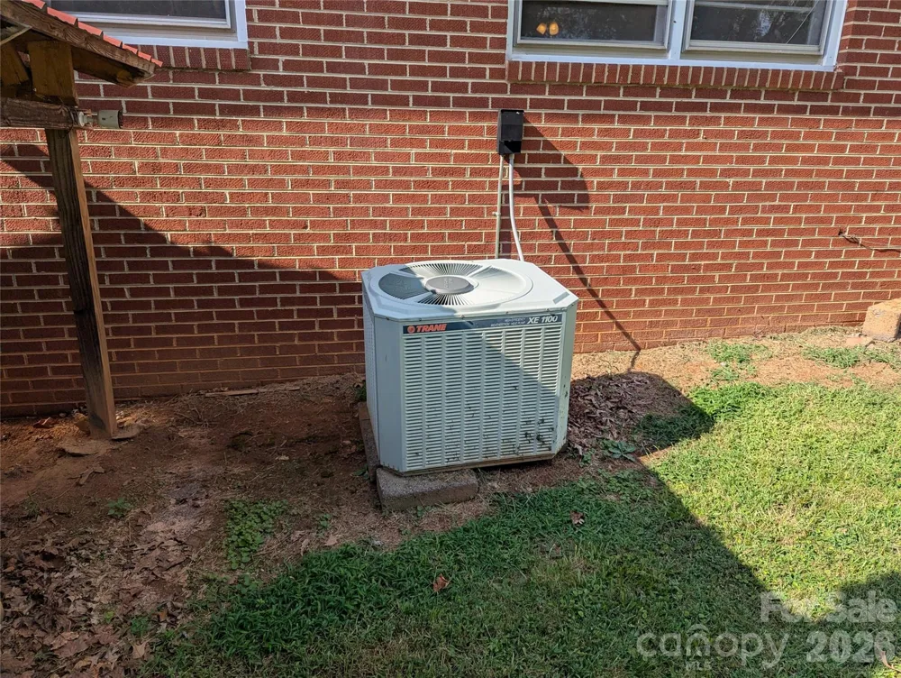 605 Lincoln Lane Lenoir, NC 28645