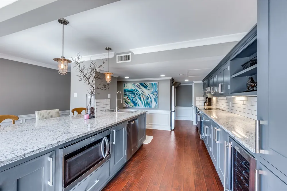 6610 Eastridge Drive #114 Dallas, TX 75231
