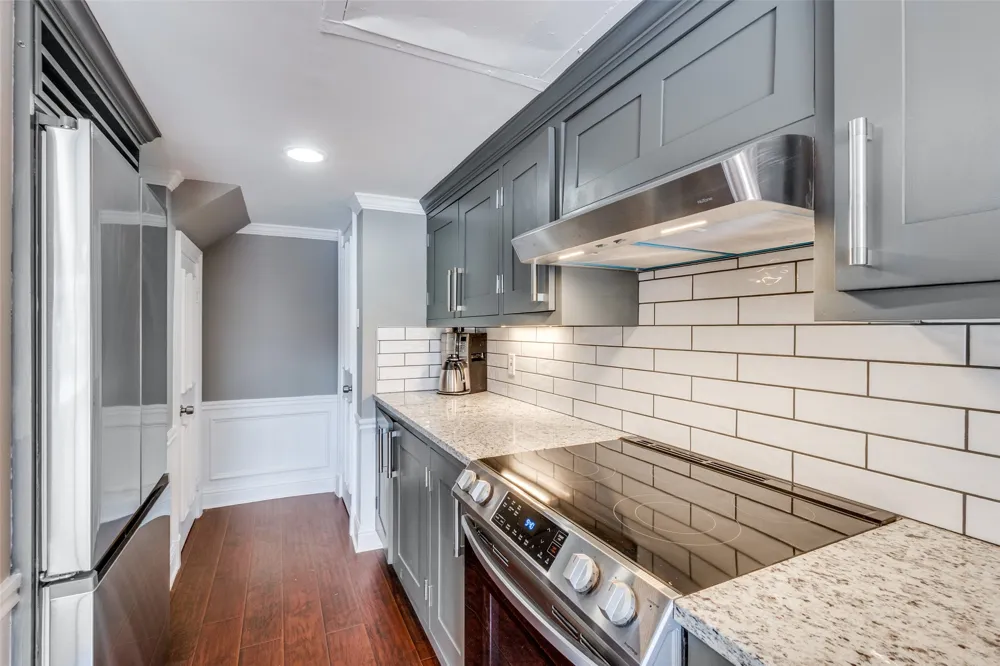 6610 Eastridge Drive #114 Dallas, TX 75231