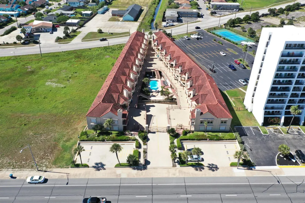 7312 Seawall Boulevard #208 Galveston, TX 77551