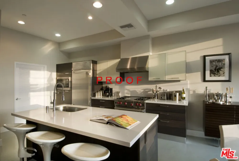 2216 Main Street #204 Santa Monica, CA 90405