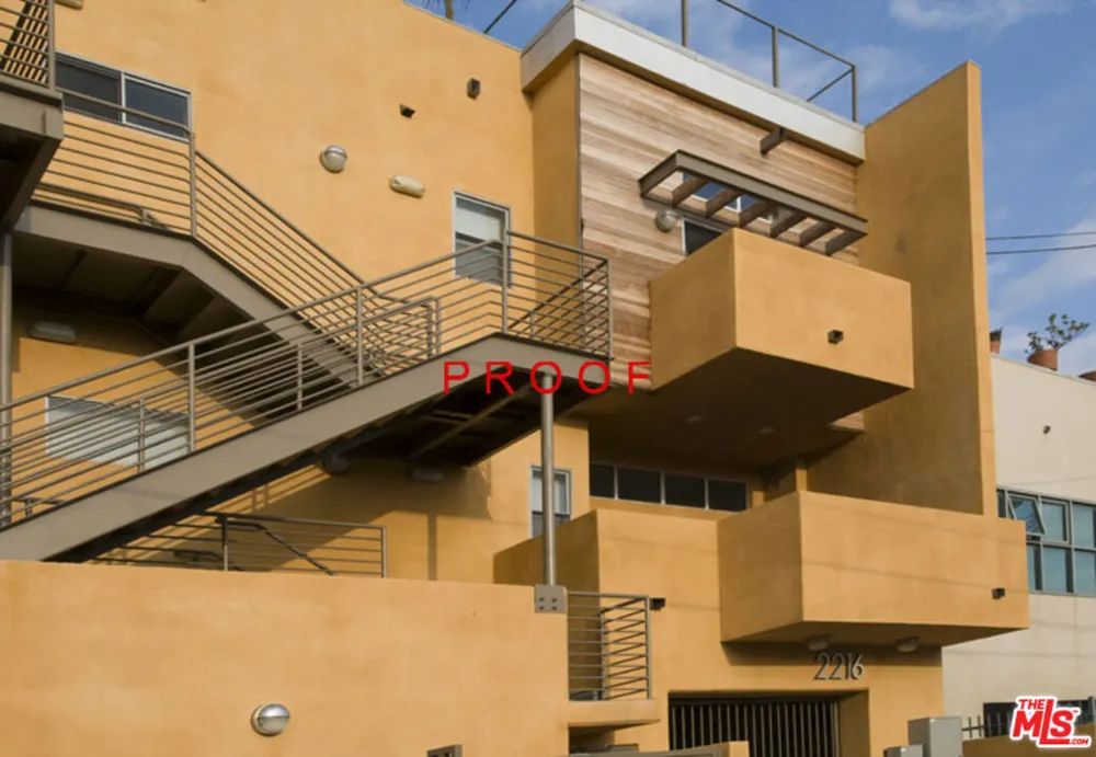 2216 Main Street #204 Santa Monica, CA 90405