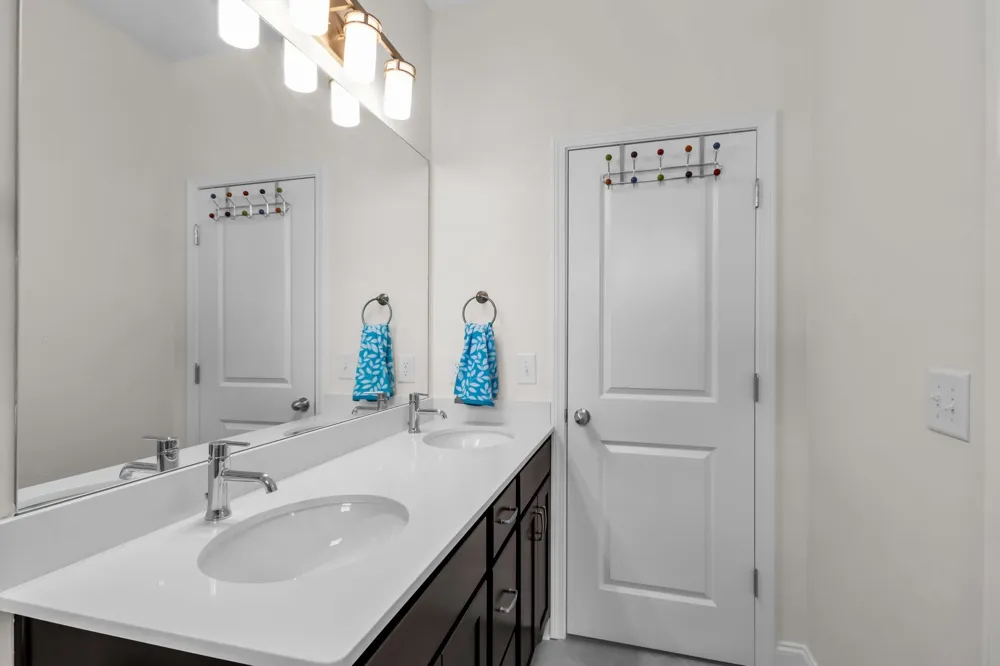 1067 Vida Way Nolensville, TN 37135
