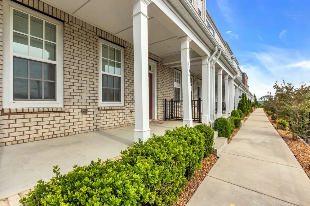 1067 Vida Way Nolensville, TN 37135