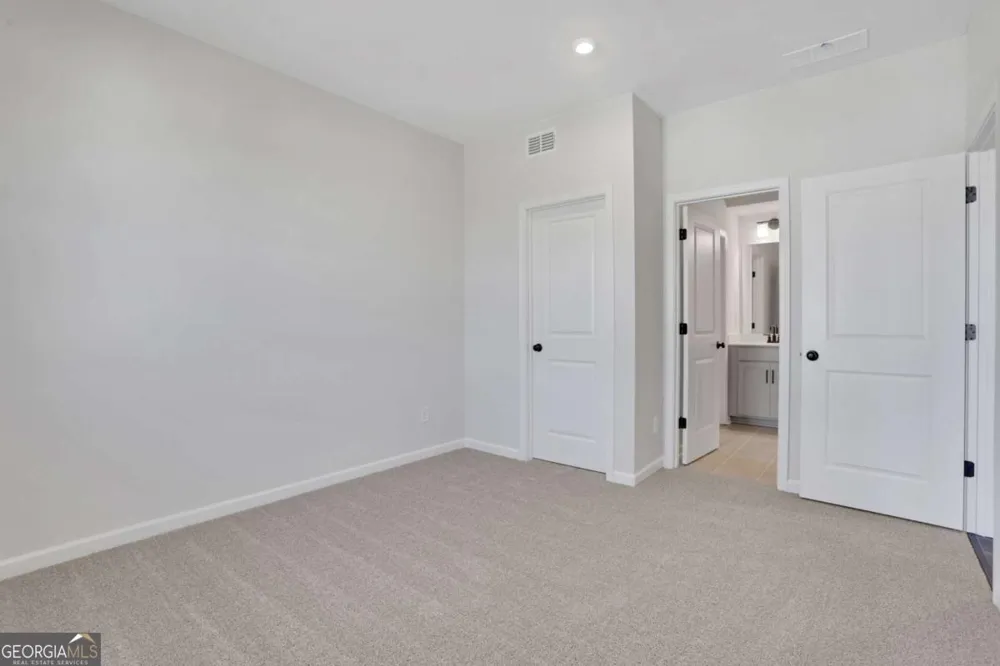 4232 Adler CIR Buford, GA 30519