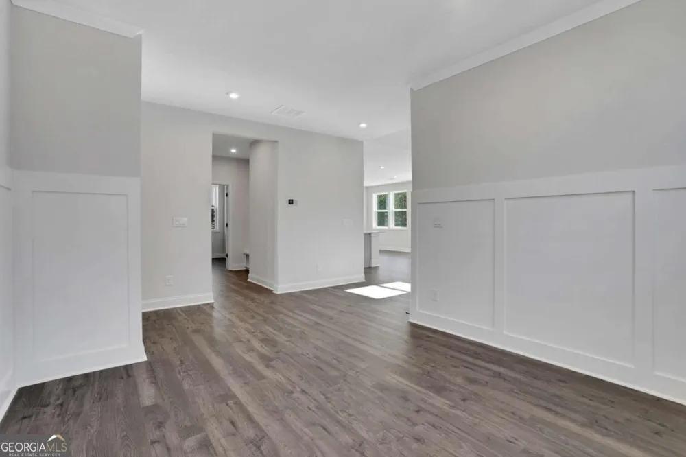 4232 Adler CIR Buford, GA 30519