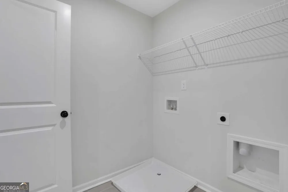 4232 Adler CIR Buford, GA 30519