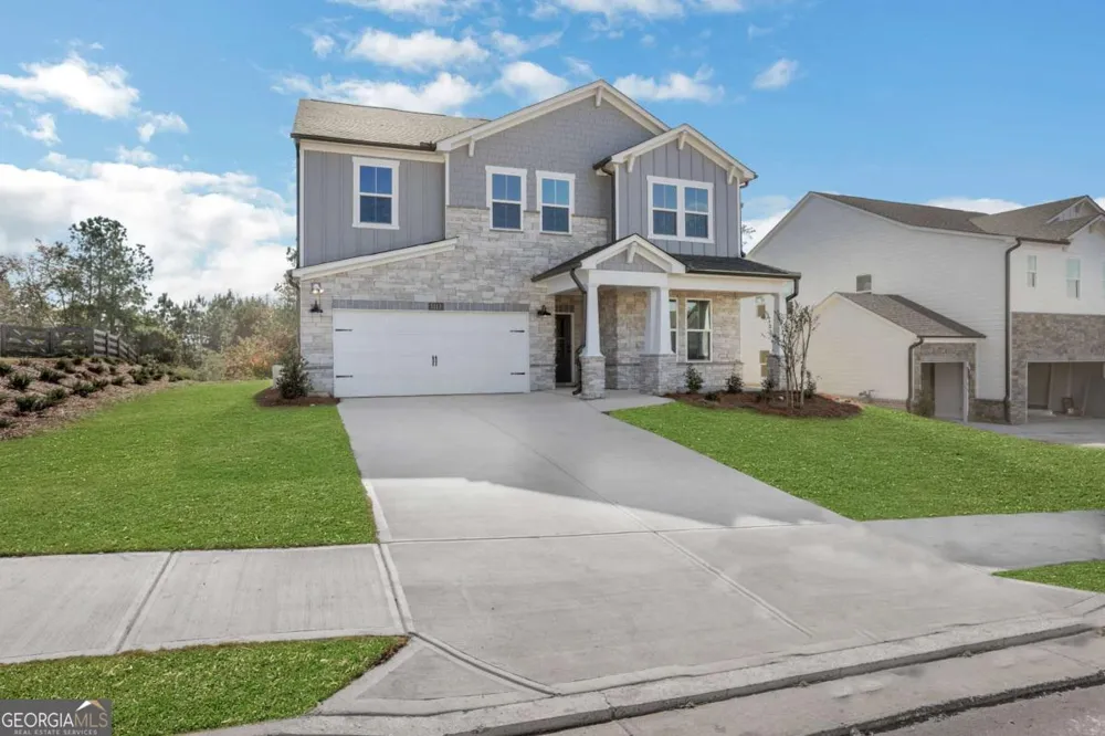 4232 Adler CIR Buford, GA 30519