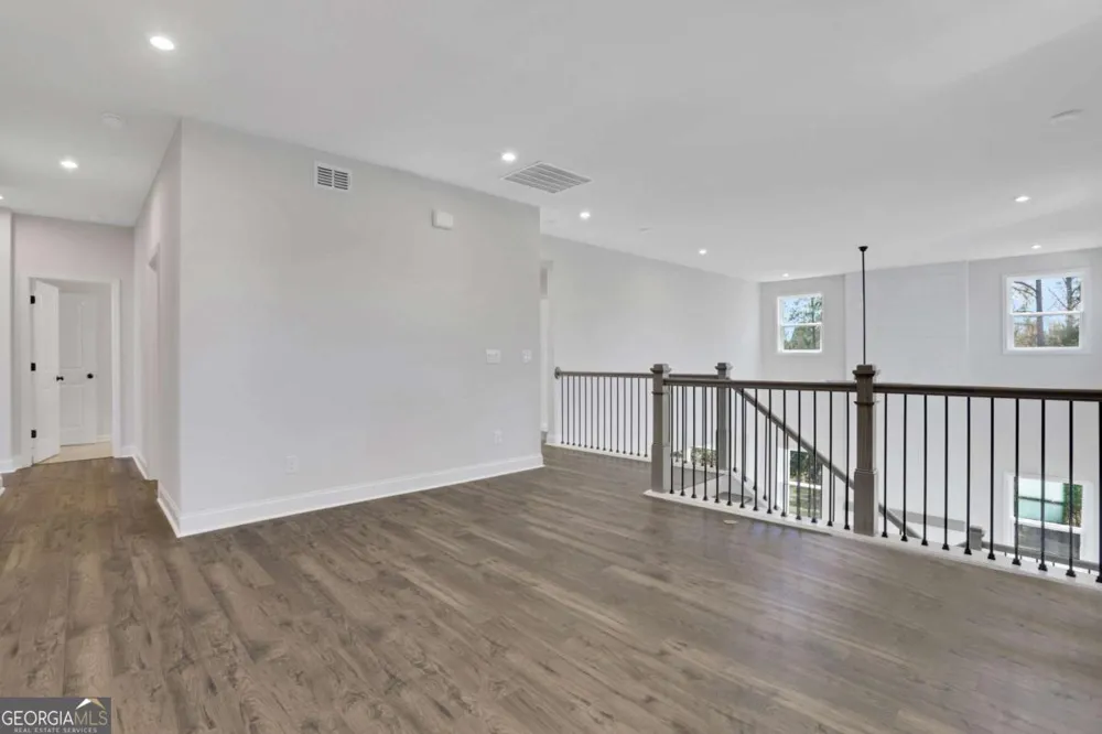 4232 Adler CIR Buford, GA 30519