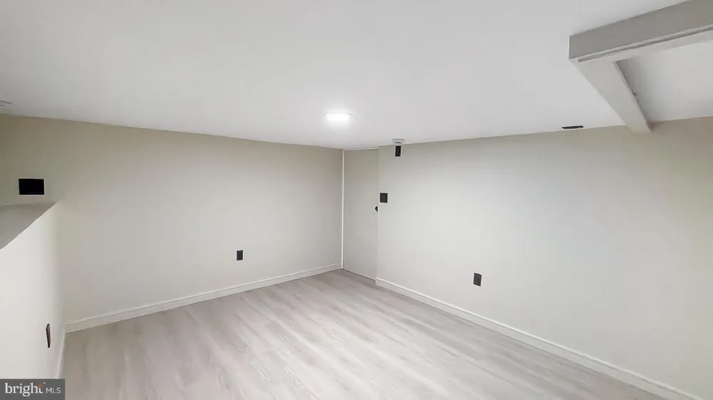 2611 LAURETTA AVENUE Baltimore, MD 21223