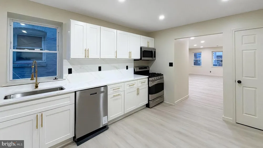 2611 LAURETTA AVENUE Baltimore, MD 21223