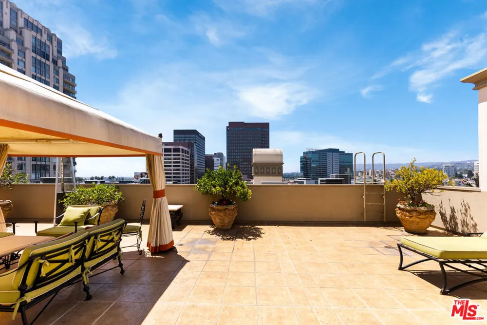 10795 Wilshire Boulevard #304 Los Angeles, CA 90024