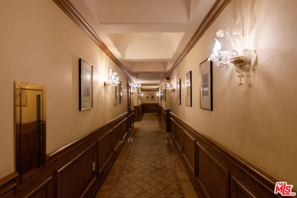 10795 Wilshire Boulevard #304 Los Angeles, CA 90024