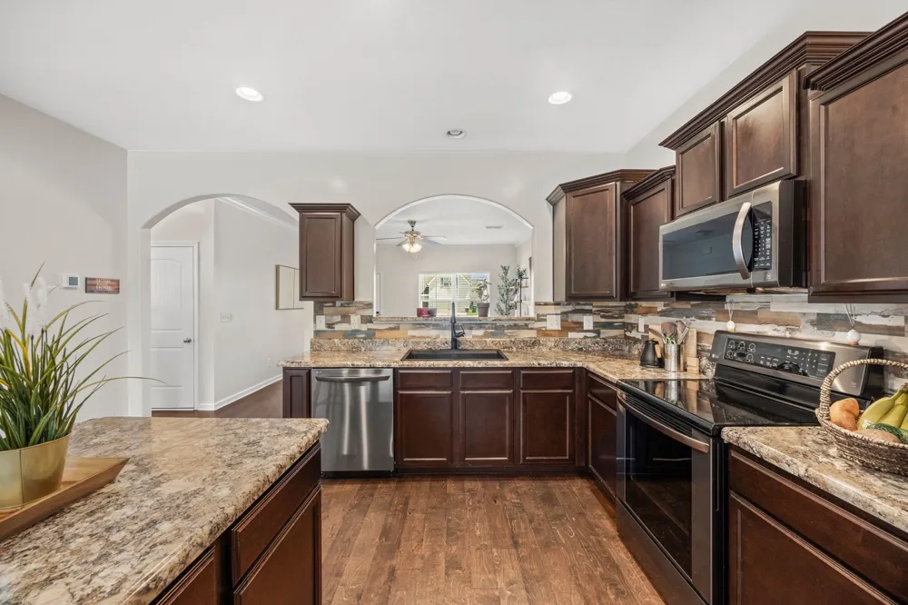 9003 Alona Ct Spring Hill, TN 37174