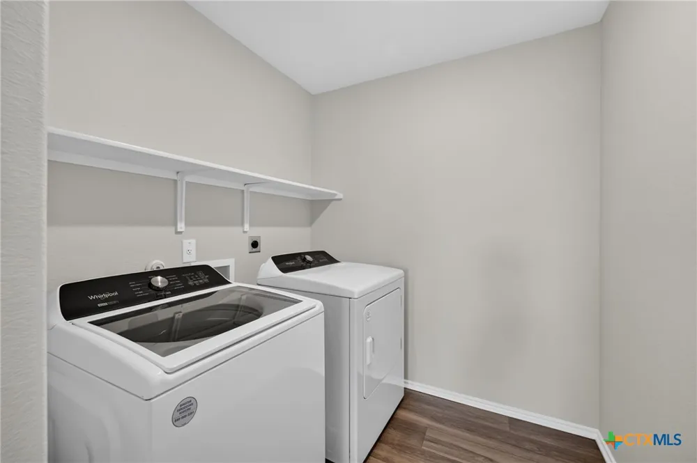 130 Lt Rusty Drive Jarrell, TX 76537