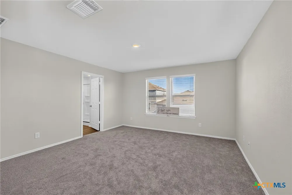 130 Lt Rusty Drive Jarrell, TX 76537
