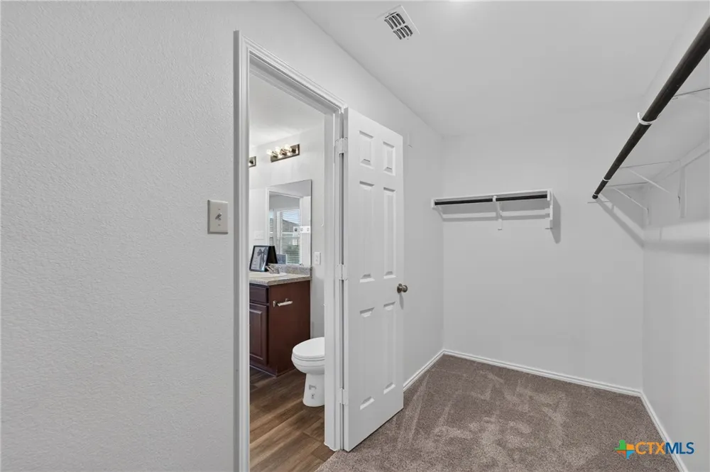 130 Lt Rusty Drive Jarrell, TX 76537